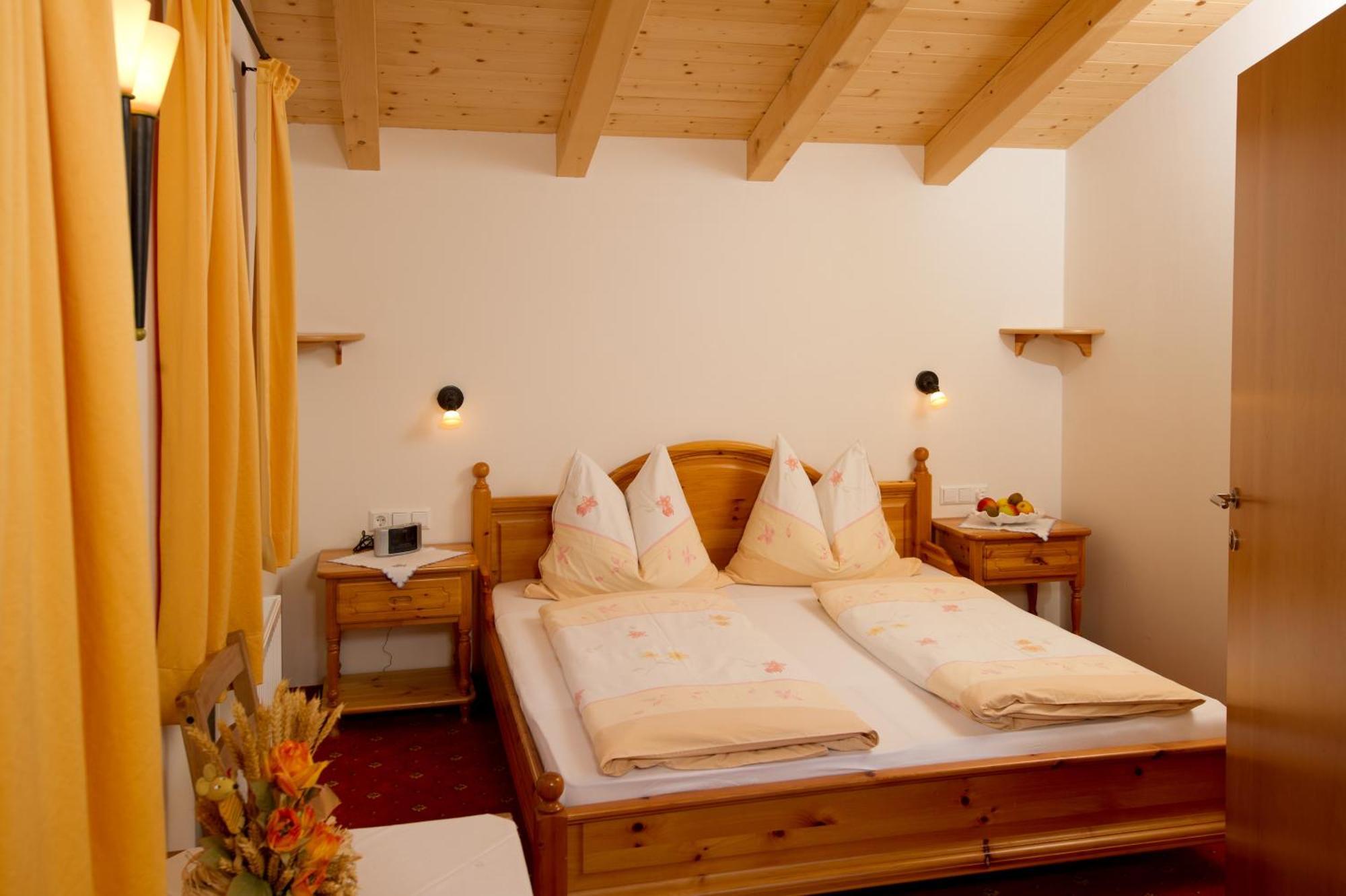 Haus Martina Hotel Radstadt Luaran gambar