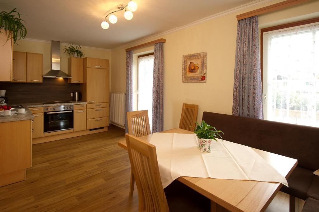 Haus Martina Hotel Radstadt Luaran gambar